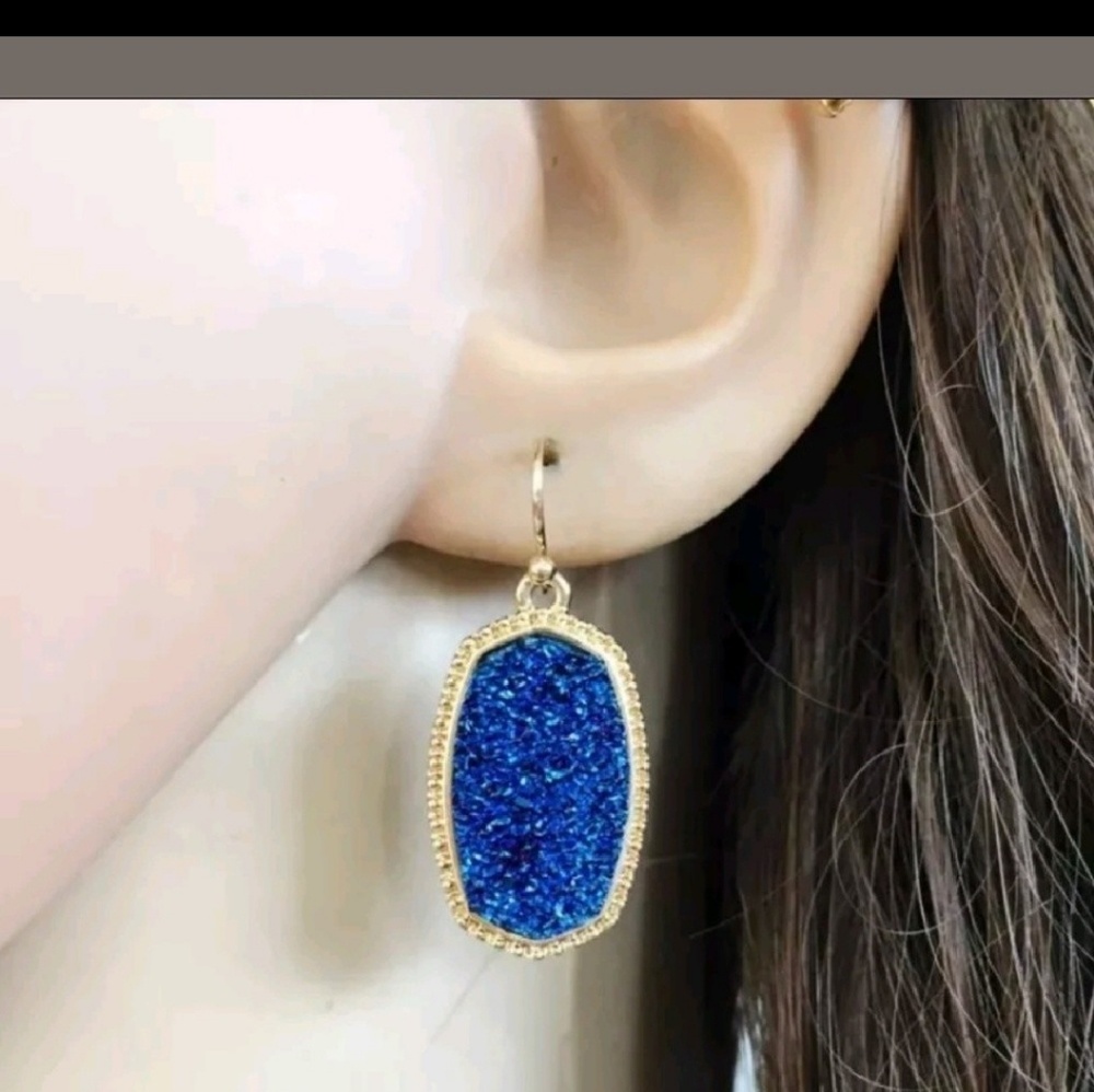 Lee Type Blue Druzy Stone Gold Trim Earrings NWOT